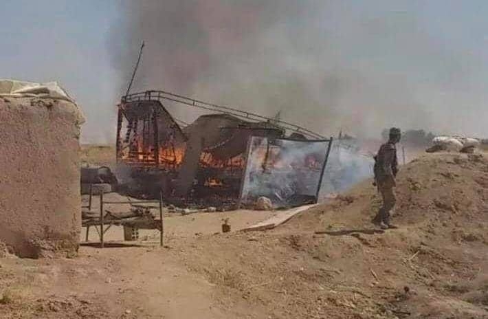 القوات الأمريكية تطلق النار على نقطة للجيش السوري أثناء محاولة الآخيرة منعهم من المرور
